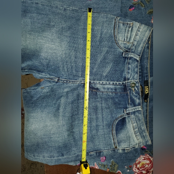 Floral Flare Jeans - Picture 8 of 14